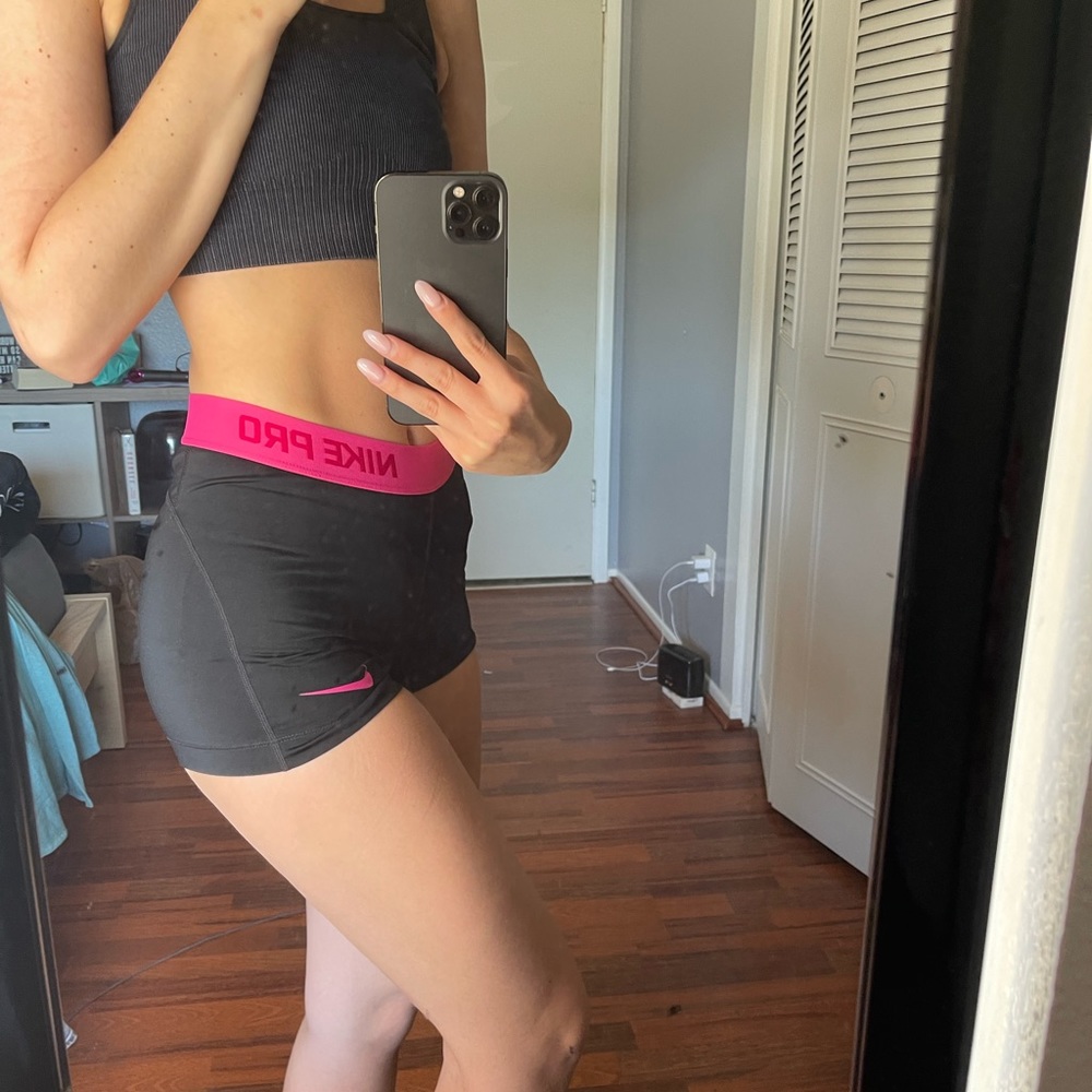 NIKE PRO SPANDEX